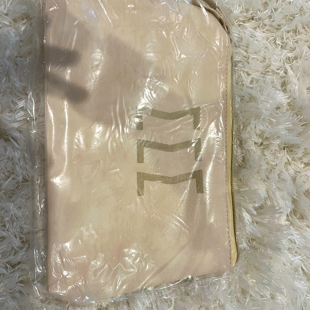 ΣΣΣ Tri-Sig Sigma Sigma Sigma off white cream colored distressed cosmetics bag